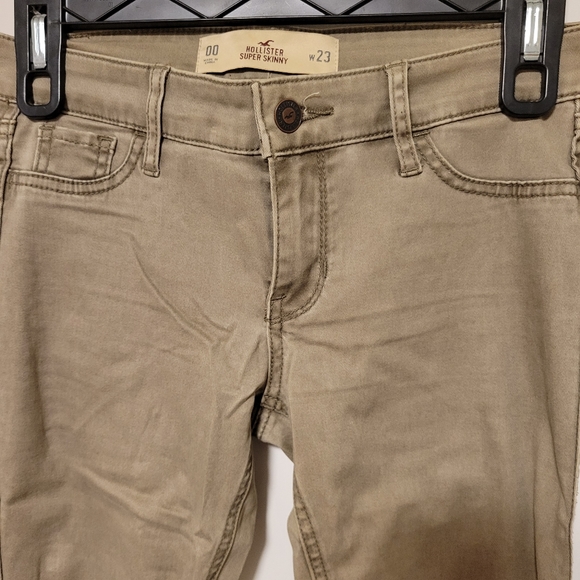 🌺2/$20🌺 Hollister Skinny Jeans - Picture 2 of 4